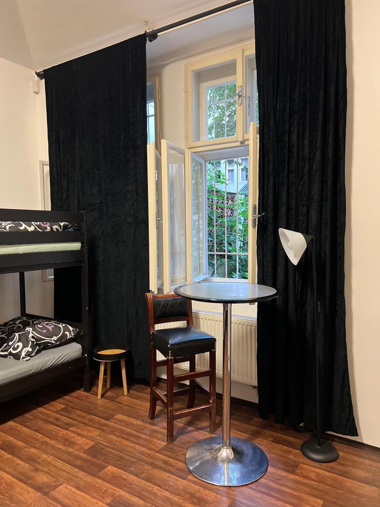 Apartment Moon Prag Eksteriør billede