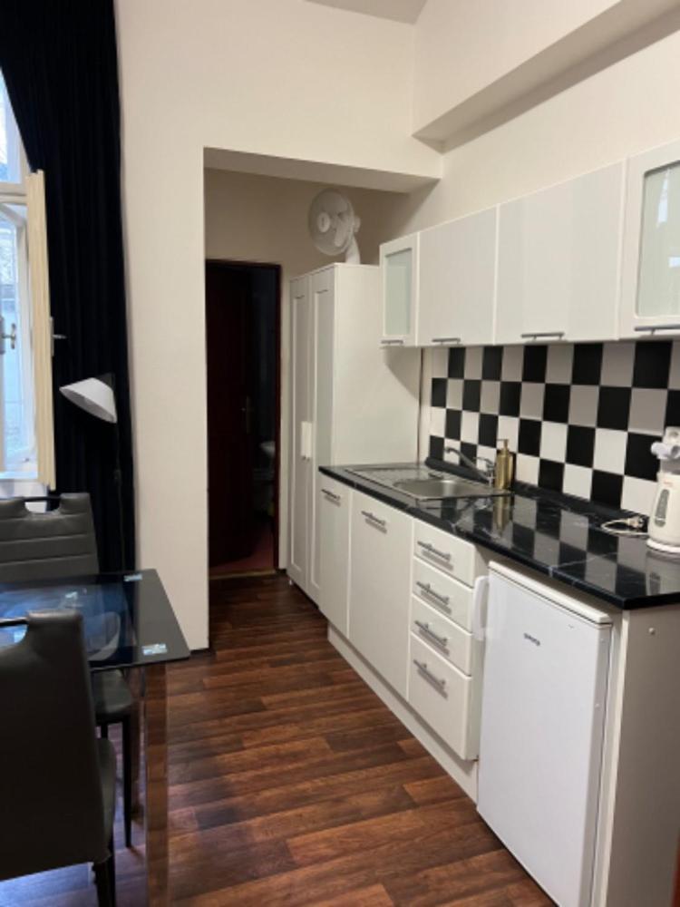 Apartment Moon Prag Eksteriør billede